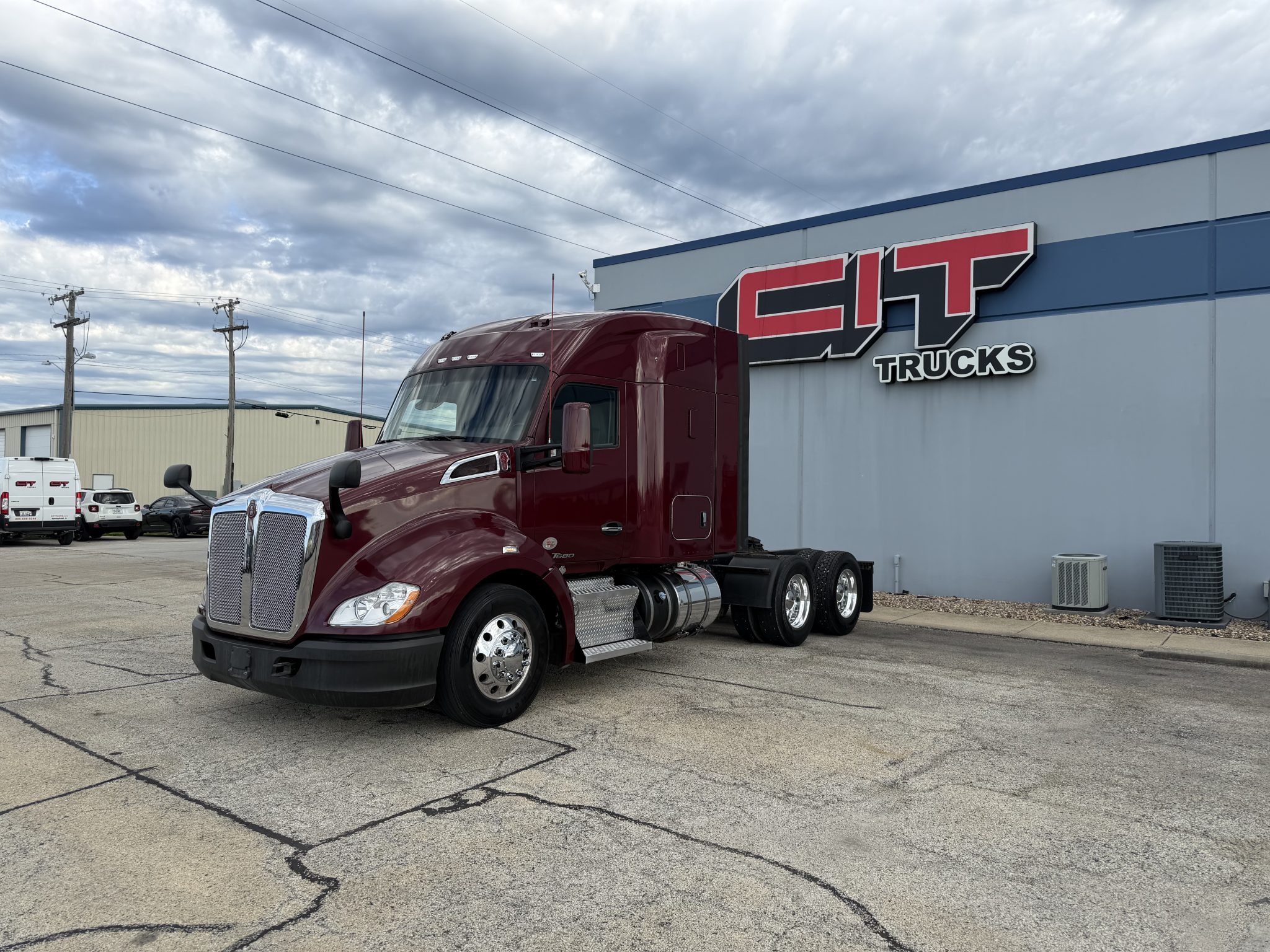 Springfield, IL - CIT Trucks
