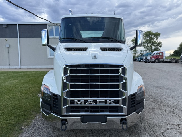 NEW 2027 MACK ANTHEM NEW 2027 MACK ANTHEM - image 2 of 6