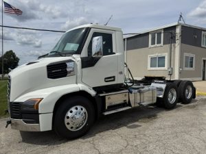 NEW 2027 MACK ANTHEM DAY CAB - CIT TRUCKS
