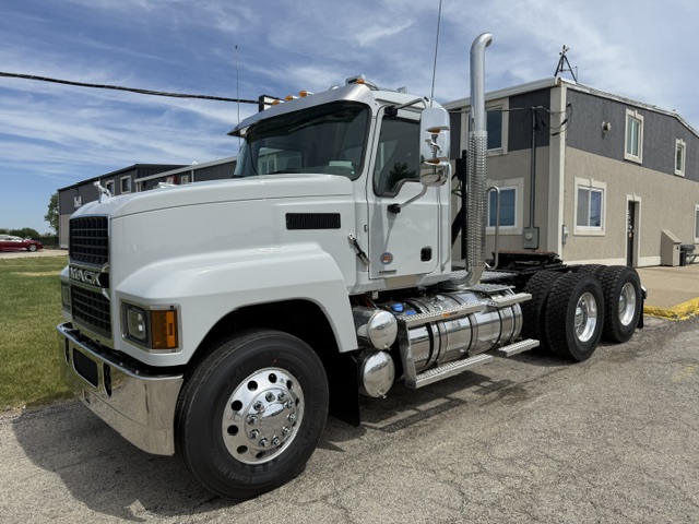 image14 2027 MACK PINNACLE 64T - CIT TRUCKS