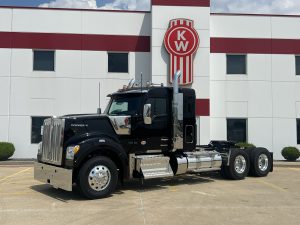 NEW 2027 KENWORTH W990 SLEEPER - CIT TRUCKS