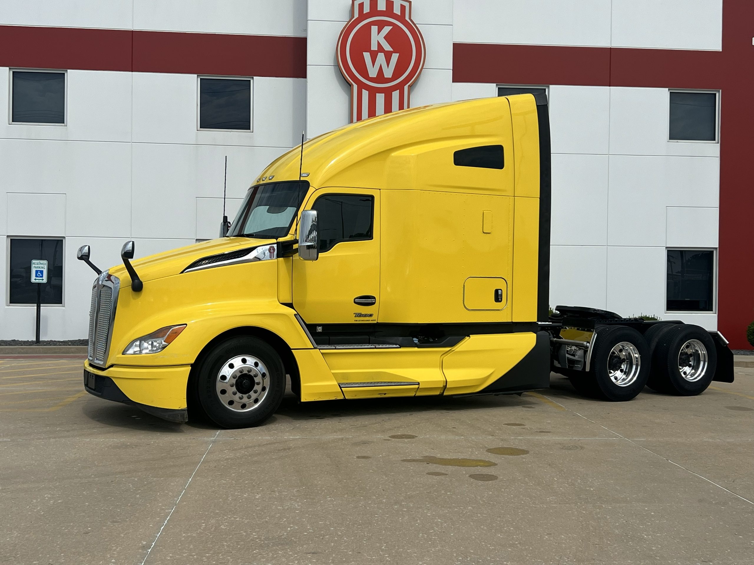 IMG_20260727_165743 2023 KENWORTH T680 - CIT Trucks