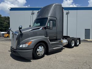 2024 KENWORTH T680 - CIT TRUCKS