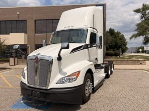 2027 KENWORTH T680 - CIT TRUCKS
