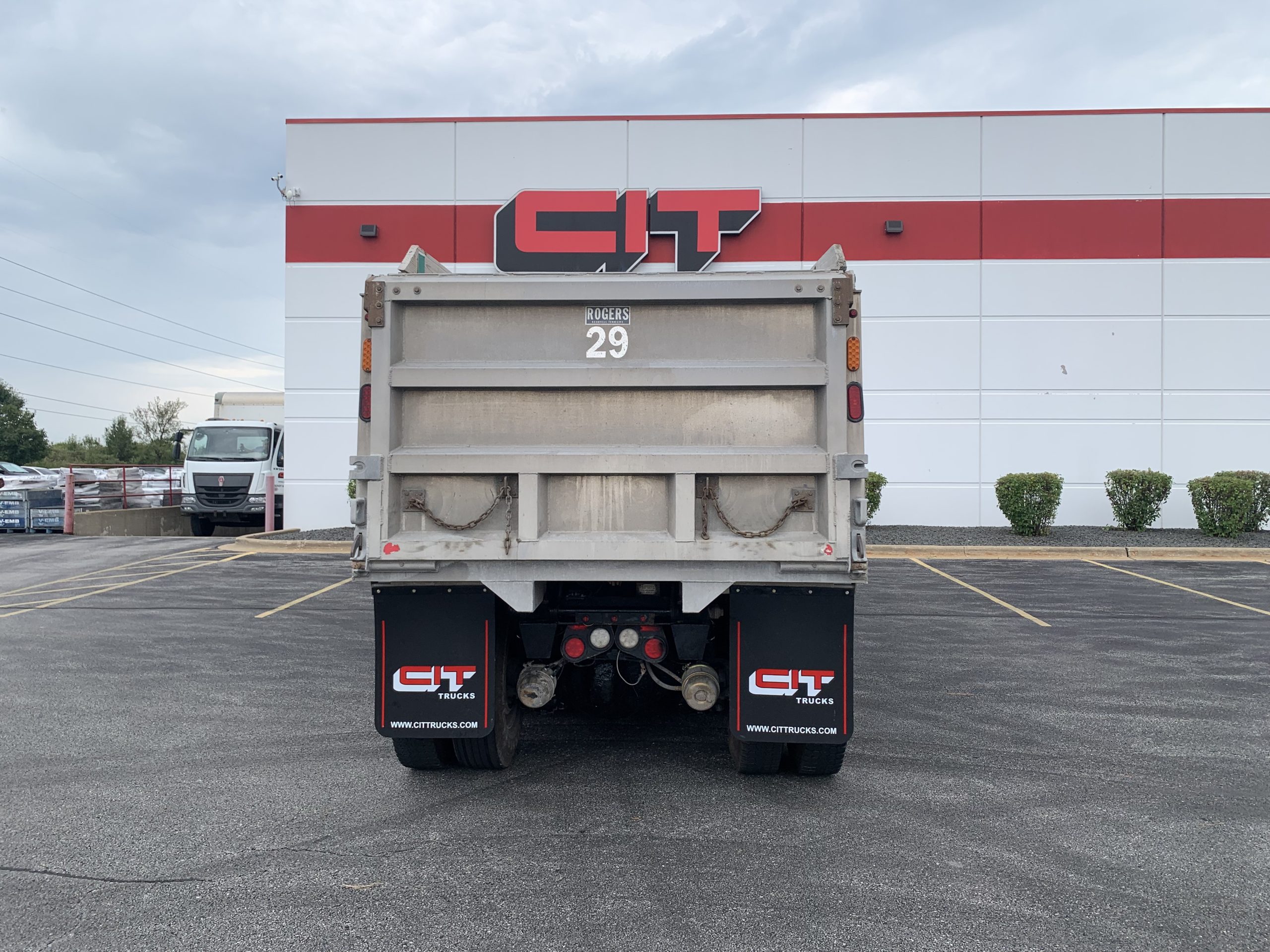 2019 PETERBILT 567 - image 6 of 6