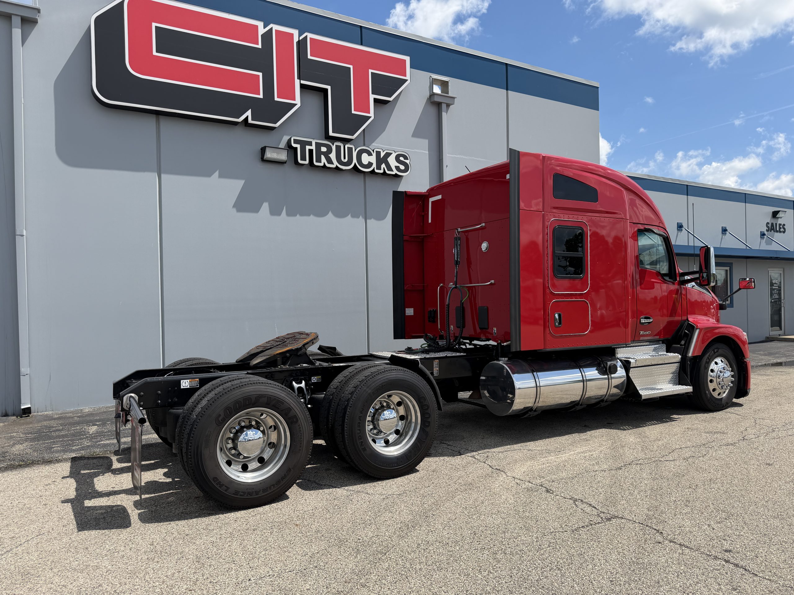 2022 KENWORTH T680 2022 KENWORTH T680 - image 4 of 6
