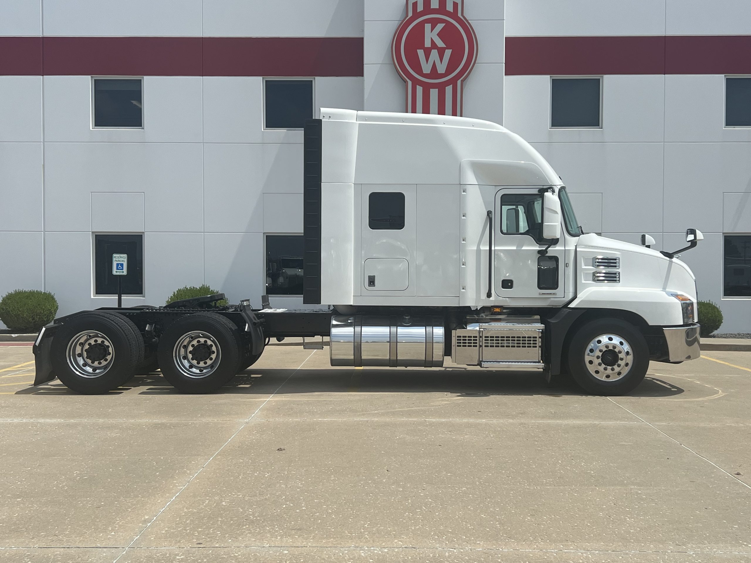 2023 MACK ANTHEM 2023 MACK ANTHEM - image 4 of 6
