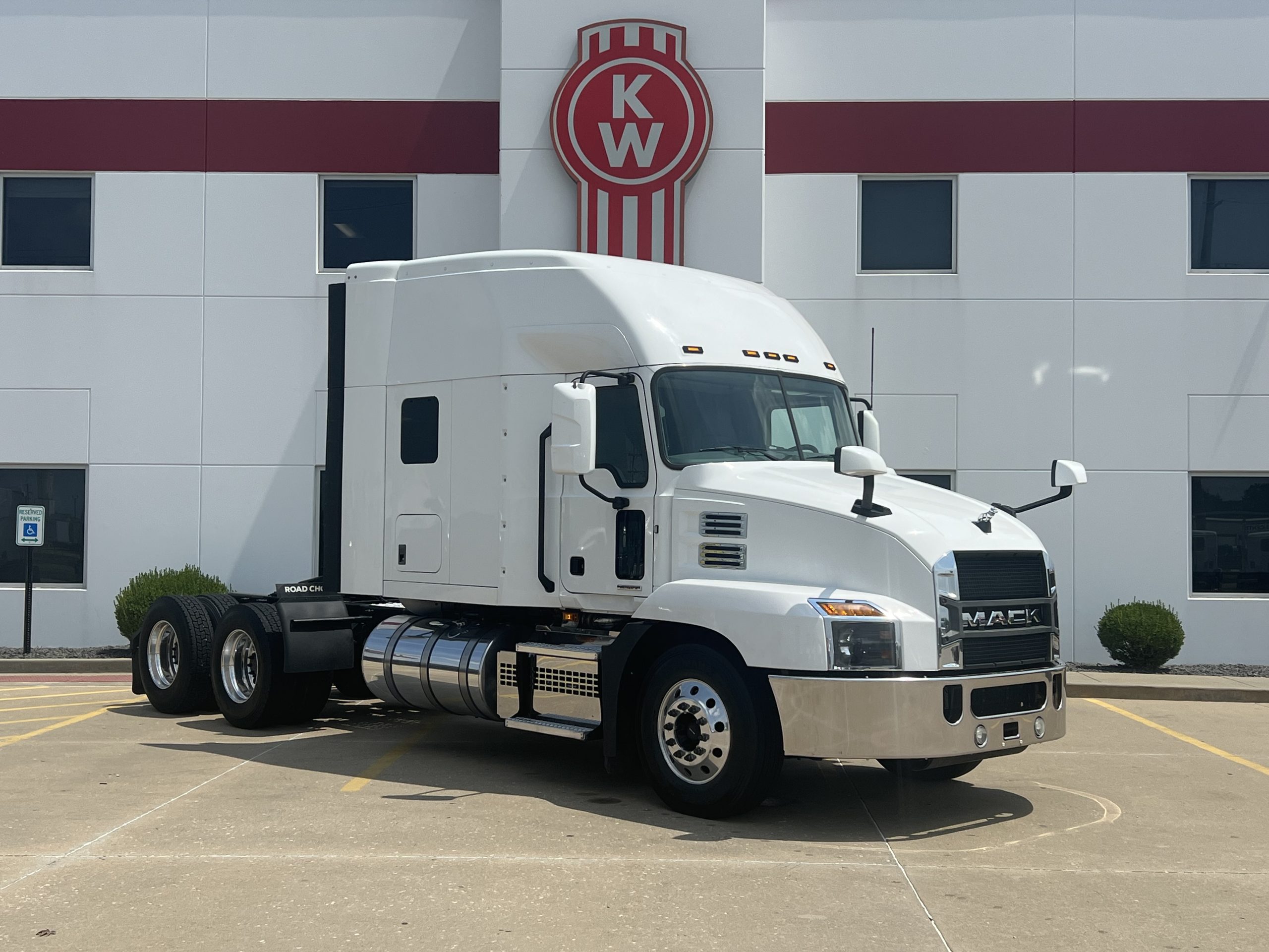 2023 MACK ANTHEM 2023 MACK ANTHEM - image 3 of 6