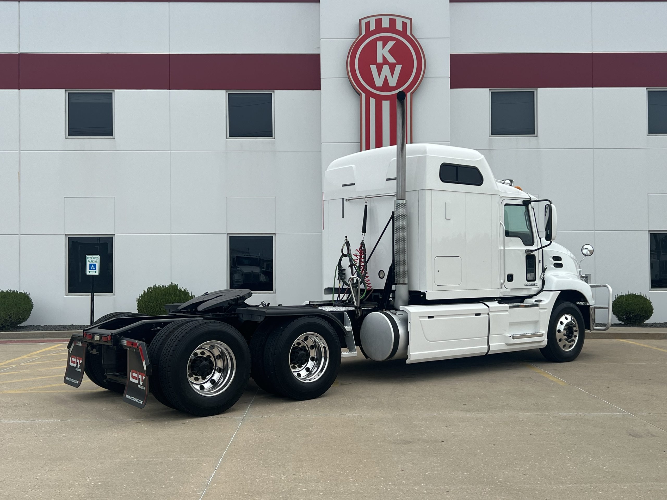 2019 MACK CXU613 2019 MACK CXU613 - image 5 of 6