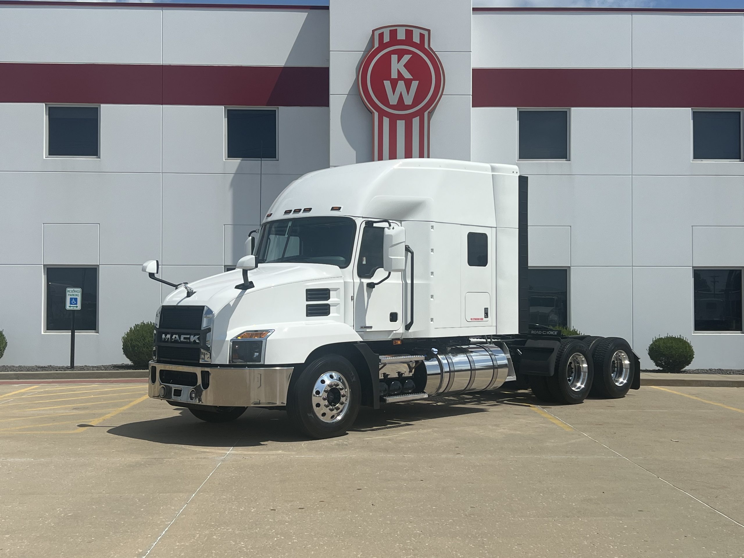 IMG_7566 2023 MACK ANTHEM - CIT Trucks
