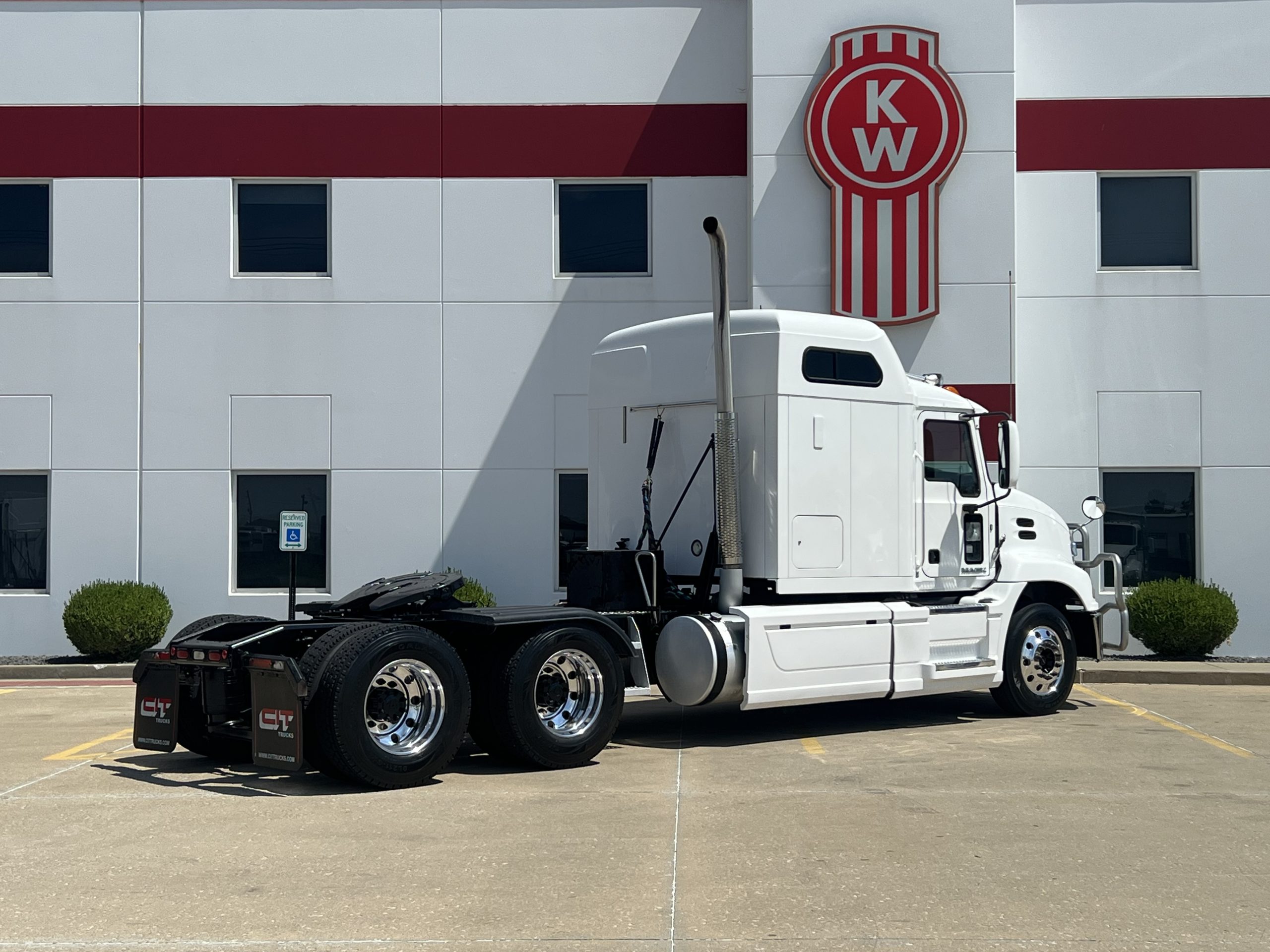 2019 MACK CXU 613 2019 MACK CXU 613 - image 5 of 6