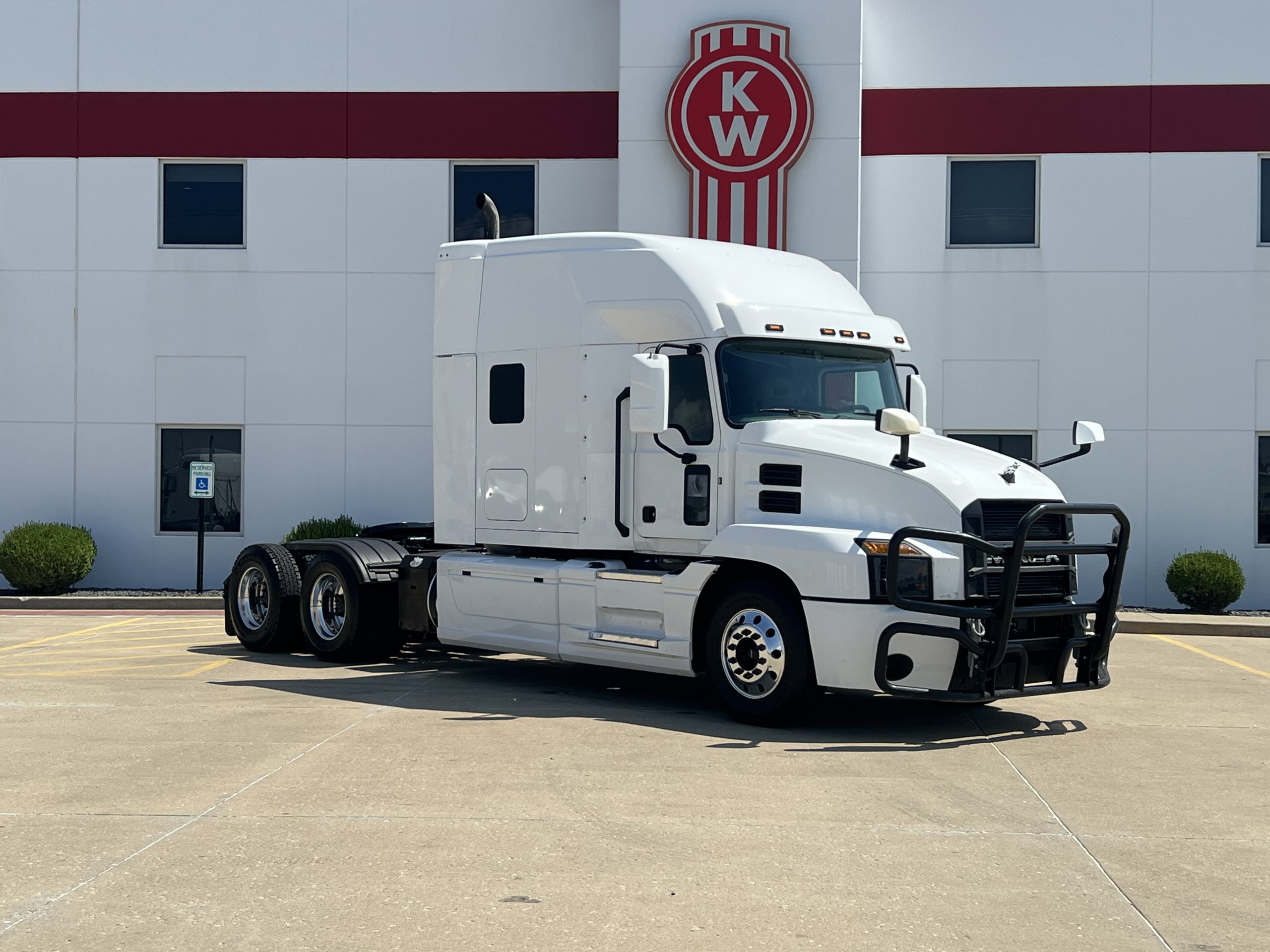 2019 MACK ANTHEM 2019 MACK ANTHEM - image 3 of 6