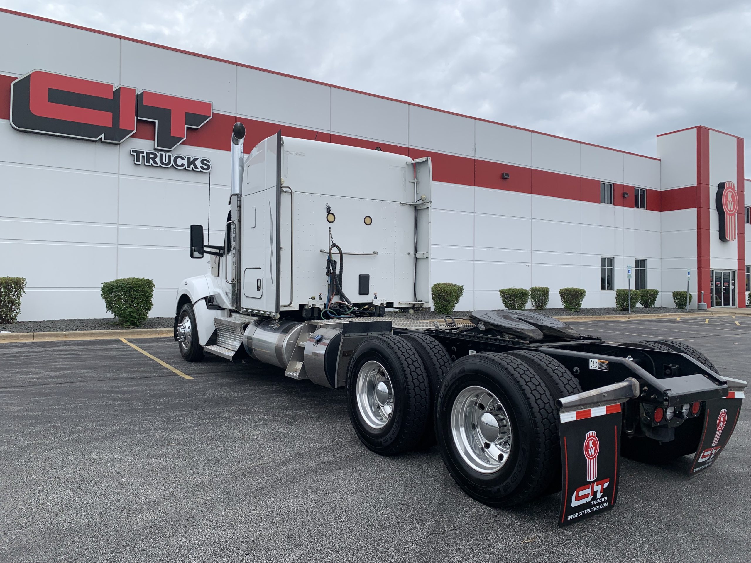 2024 KENWORTH W990 - image 6 of 6
