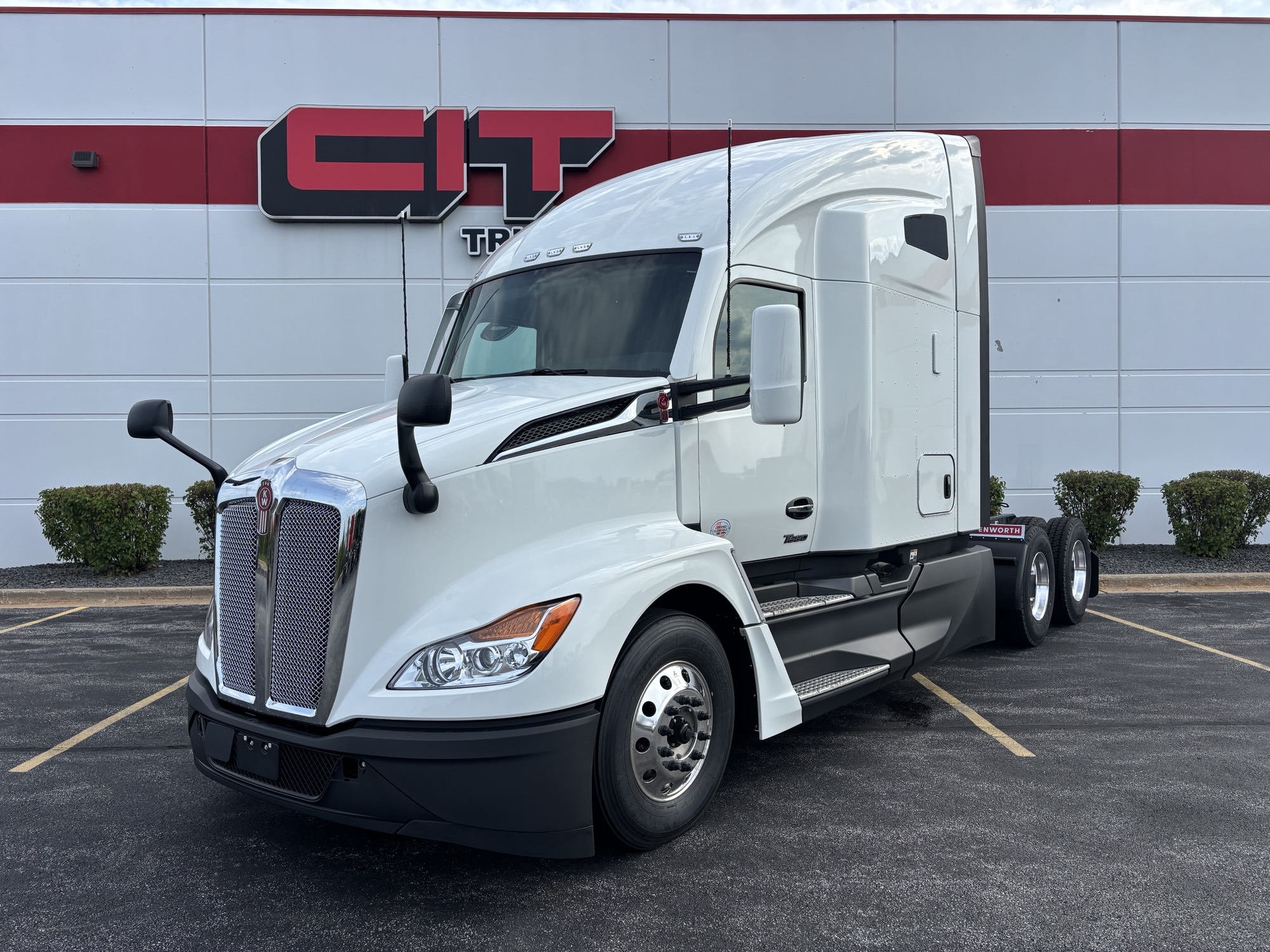 1 NEW 2027 KENWORTH T680 - CIT Trucks