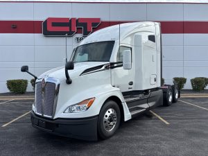 2027 KENWORTH T680 - CIT Trucks
