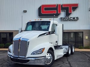 2025 KENWORTH T680 - CIT Trucks