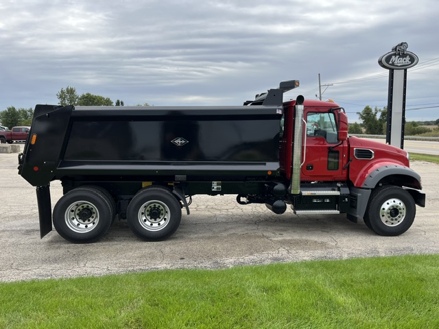 NEW 2027 MACK GRANITE 64F NEW 2027 MACK GRANITE 64F - image 4 of 6