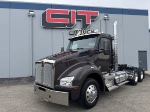 NEW 2027 KENWORTH T880 - CIT Trucks
