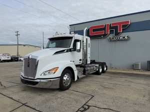 NEW 2027 KENWORTH T680 SLEEPER - CIT TRUCKS