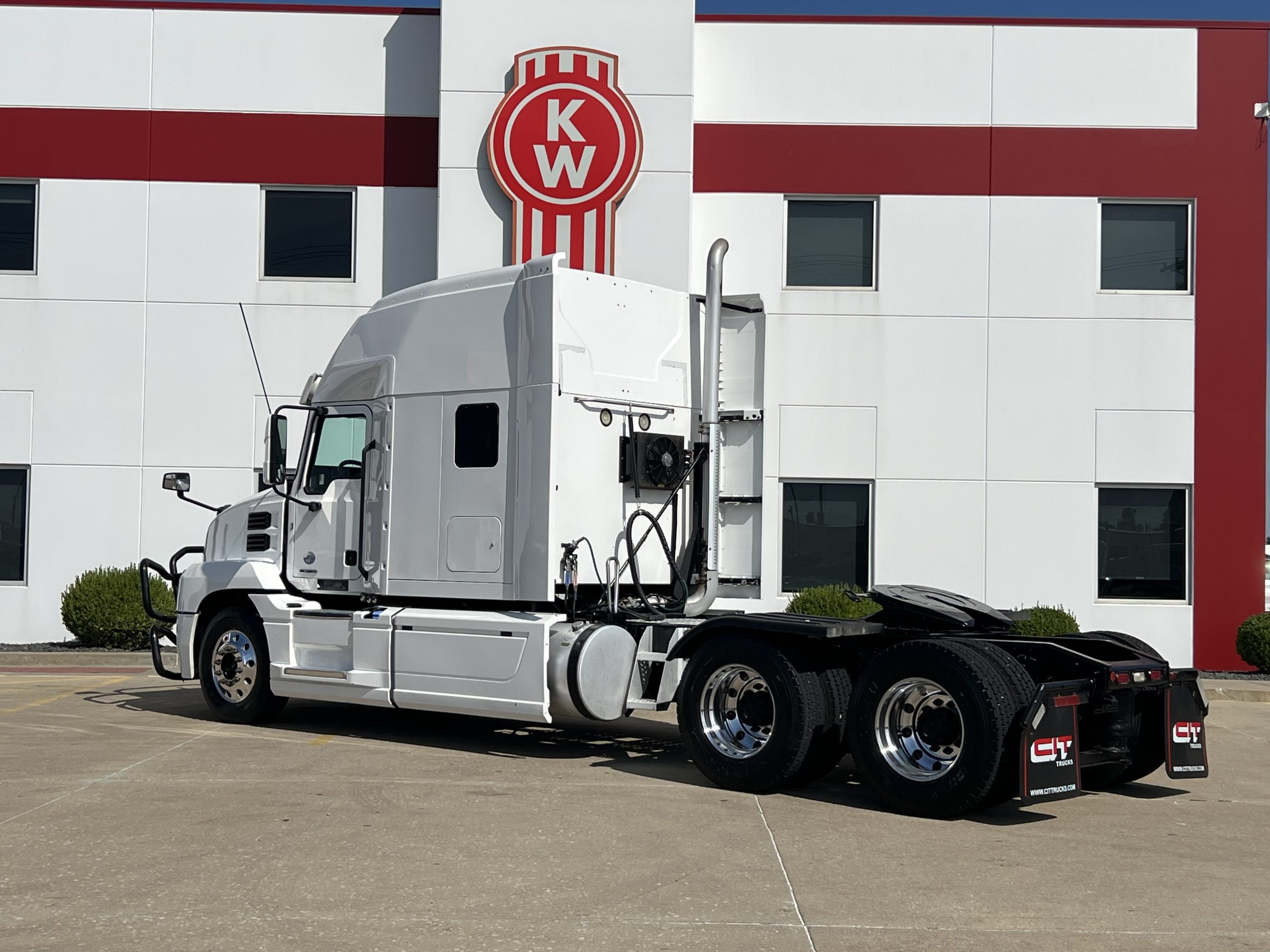 2019 MACK ANTHEM - image 6 of 6