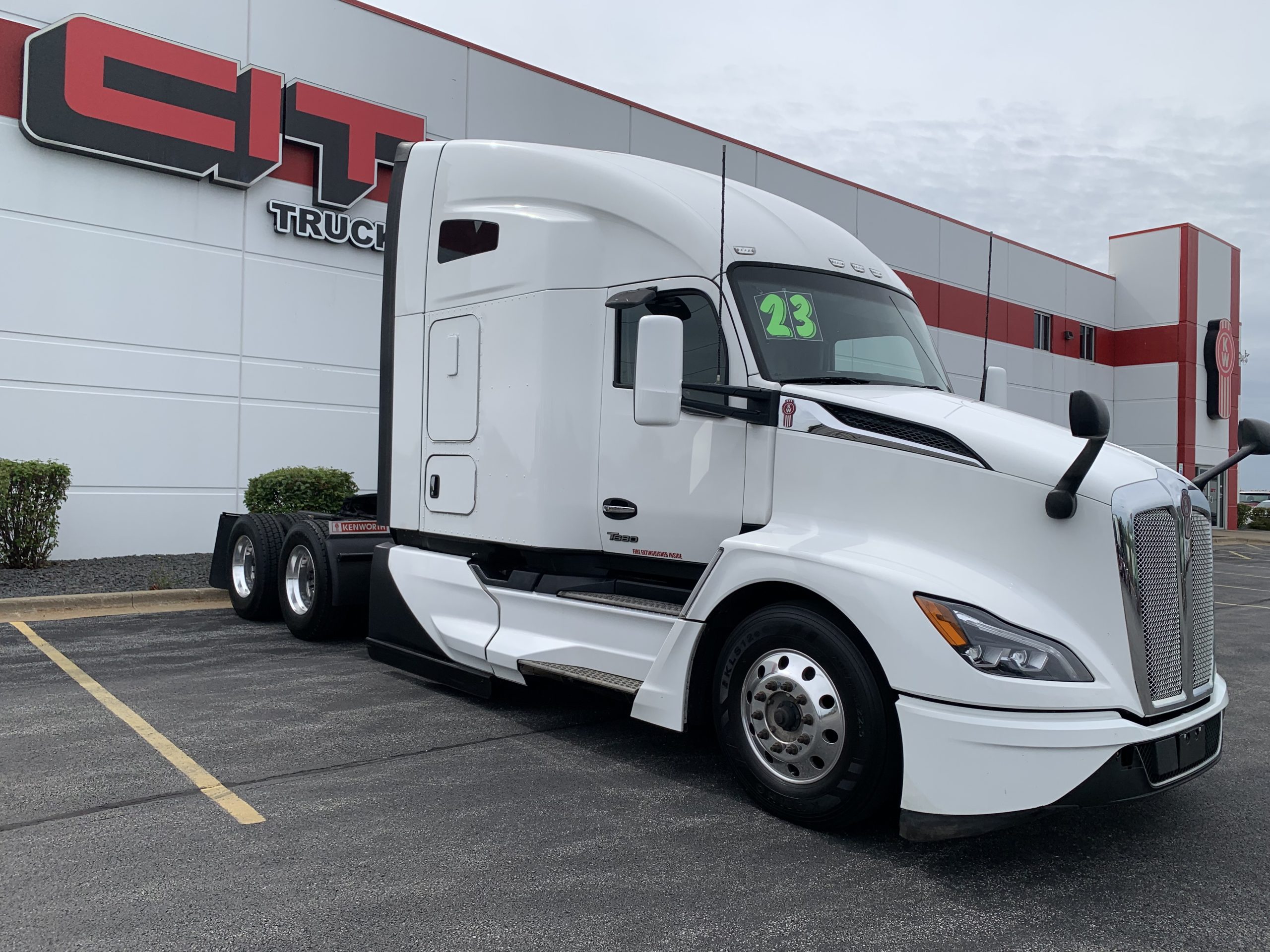 2023 KENWORTH T680 2023 KENWORTH T680 - image 3 of 6