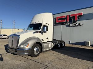 2018 KENWORTH T680 - CIT Trucks